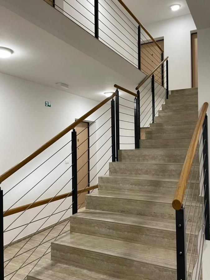 Giovanna Apartment With Terrace And Free Parking Pula Bagian luar foto